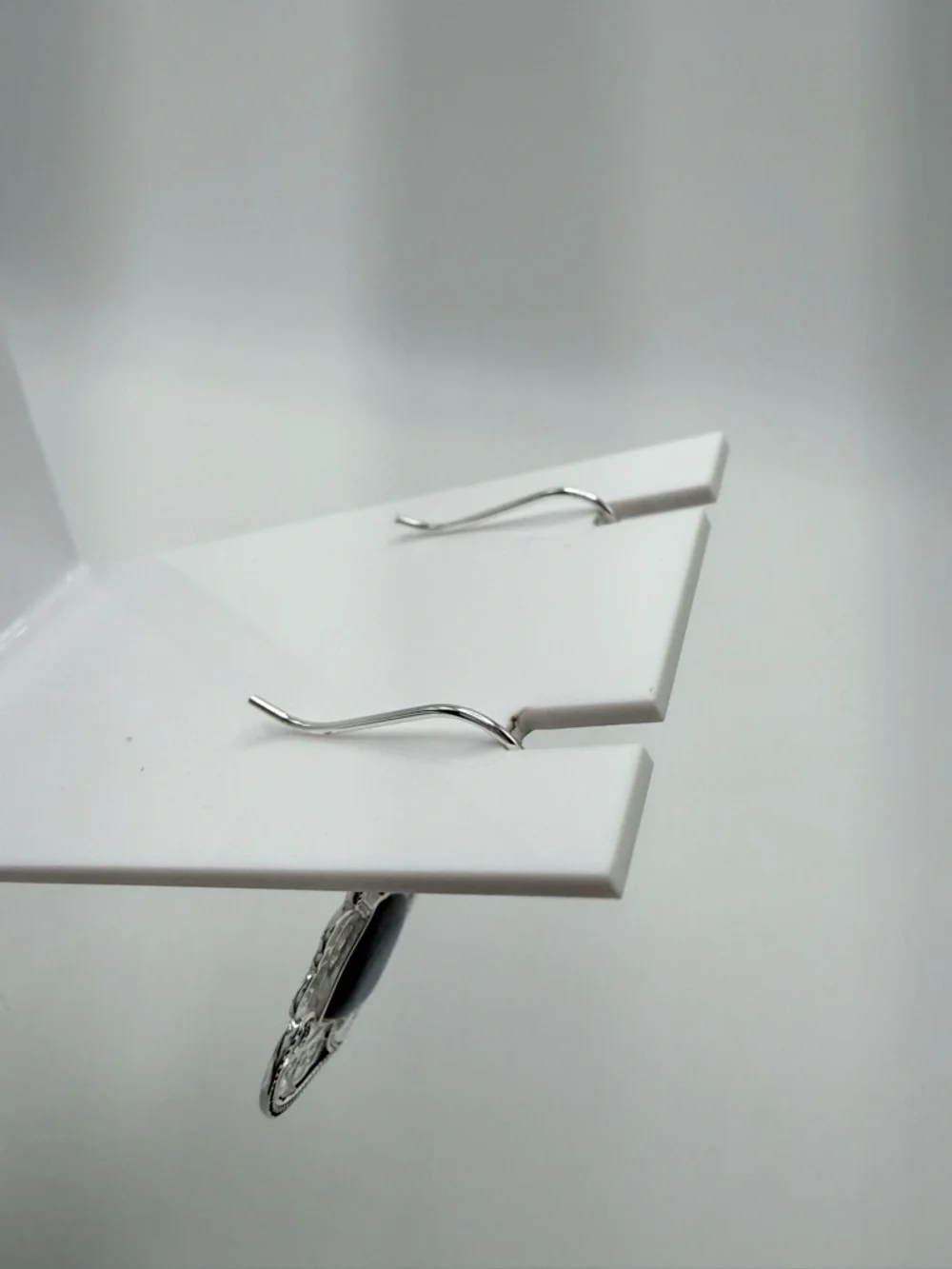 Blue Abalone Shell Filigree Design .925 Sterling Silver Earrings - Picture 4 of 11